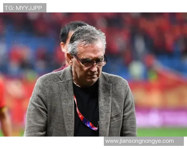 足球明星球员表现分析与评价探讨及其对比赛的影响